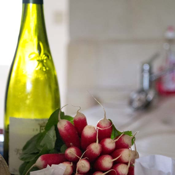 Ein Loirewein mit Radieschen